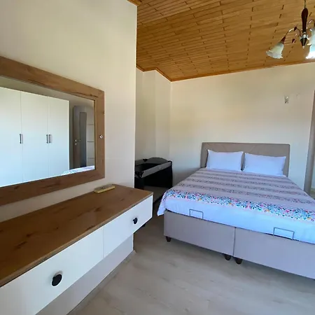 Nisa Apartment