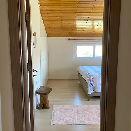 Nisa Apartment